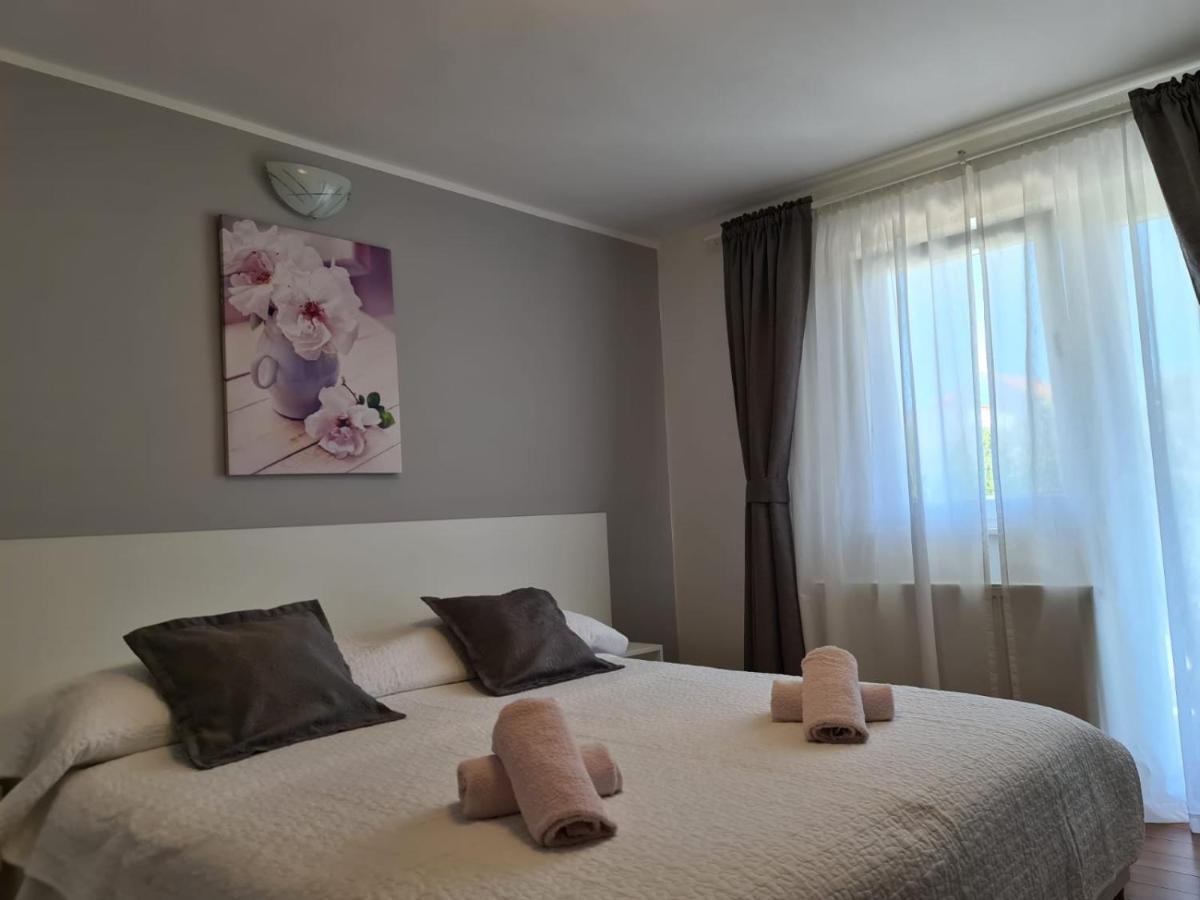Apartments Jurić Brodarica  Zewnętrze zdjęcie