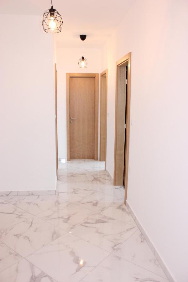 Apartments Jurić Brodarica  Zewnętrze zdjęcie